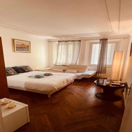 Chez Claudia Bed and Breakfast Cannes Exteriör bild